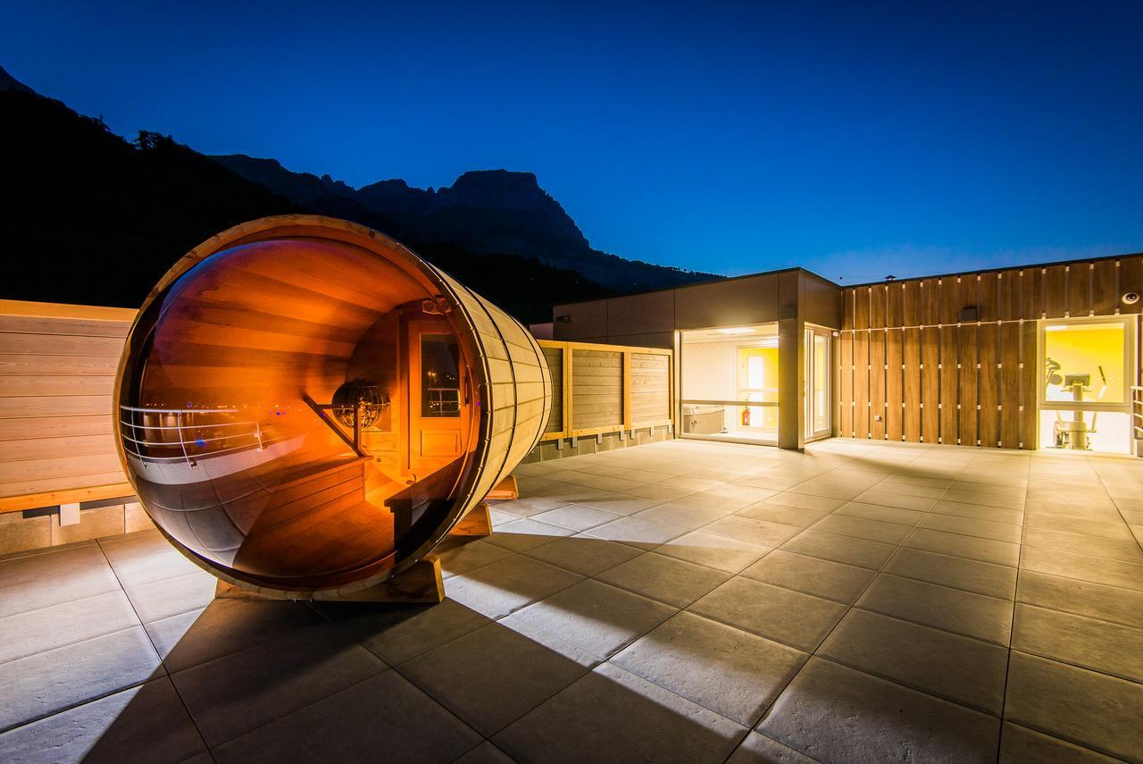 Ibis Styles Sallanches Pays Du Mont-Blanc Exteriör bild